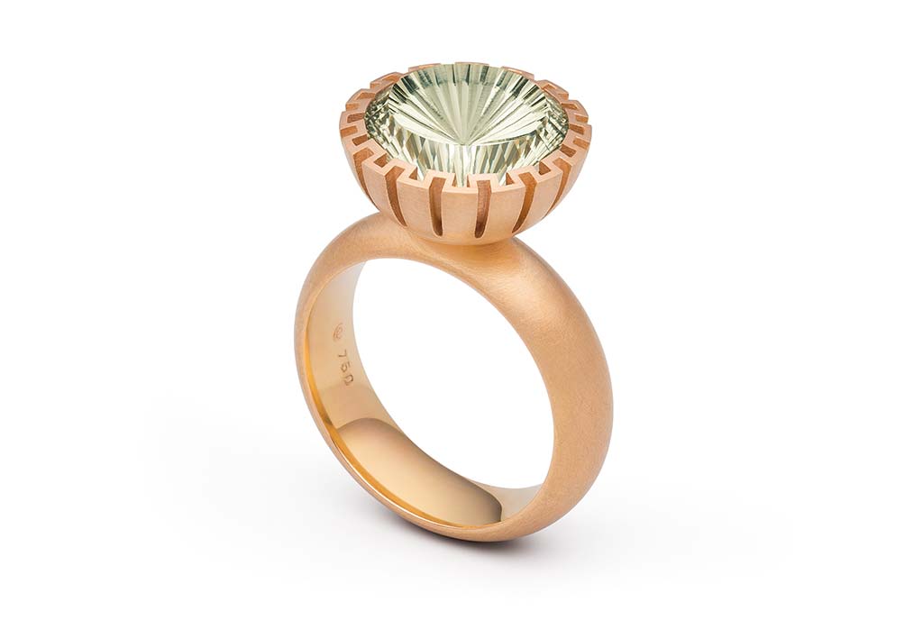 Goldring mit Edelstein Schmuckserie Umbrello Köln Ehrenfeld